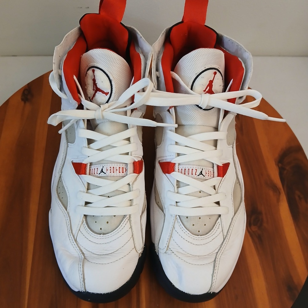 Jordan Jumpman Two Trey Mens Size 10 White Shoes Sneakers DO1925-160 - Picture 2 of 8